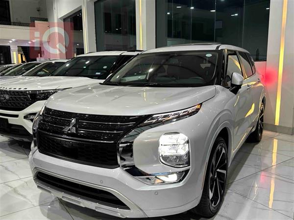 Mitsubishi for sale in Iraq